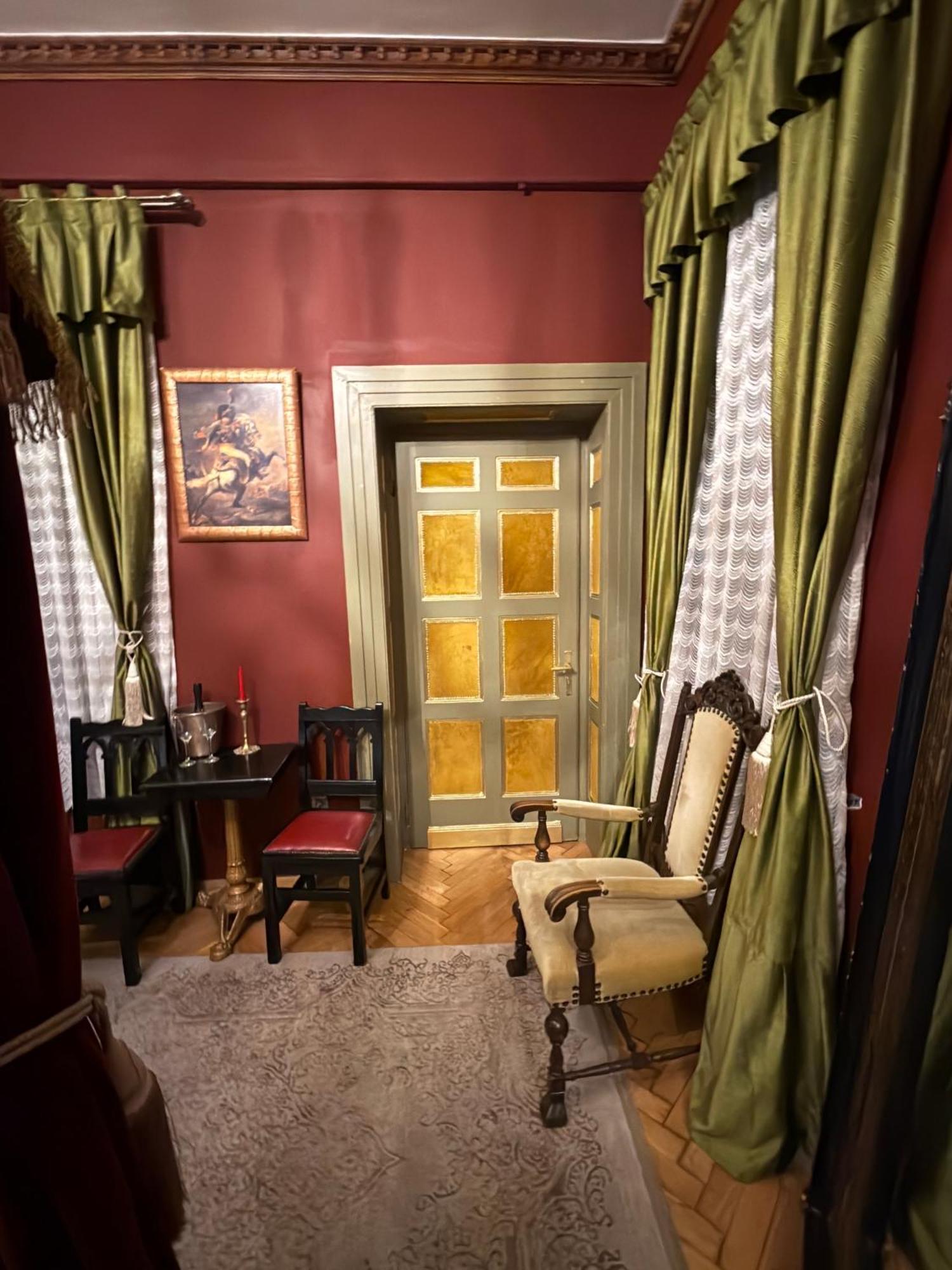 Classic Love Story In Old Cluj I Екстер'єр фото